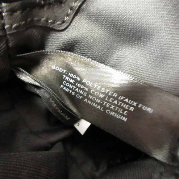 Unused Marc Jacobs THE TEDDY NANO J MARC CHARM 2F3SCP007S08 Polyester Faux Fu...